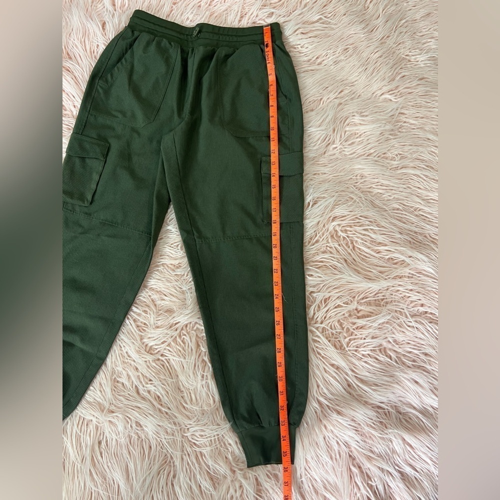 Zella Utility Cargo pants - Picture 2 of 10